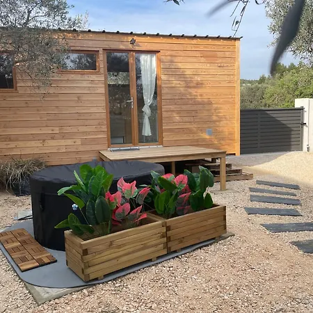 Apartment La Tiny House Des Oliviers Et Son Jacuzzi *